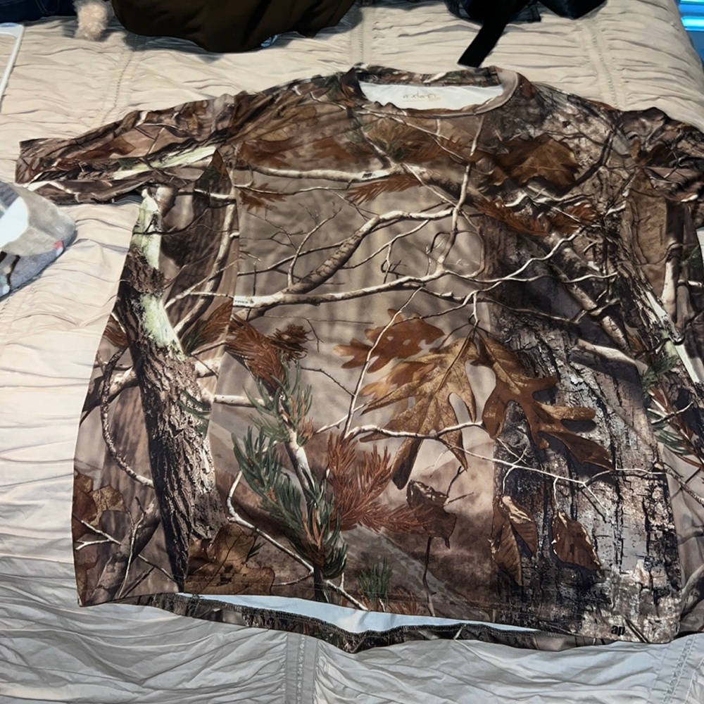 Habit size XL camo tee